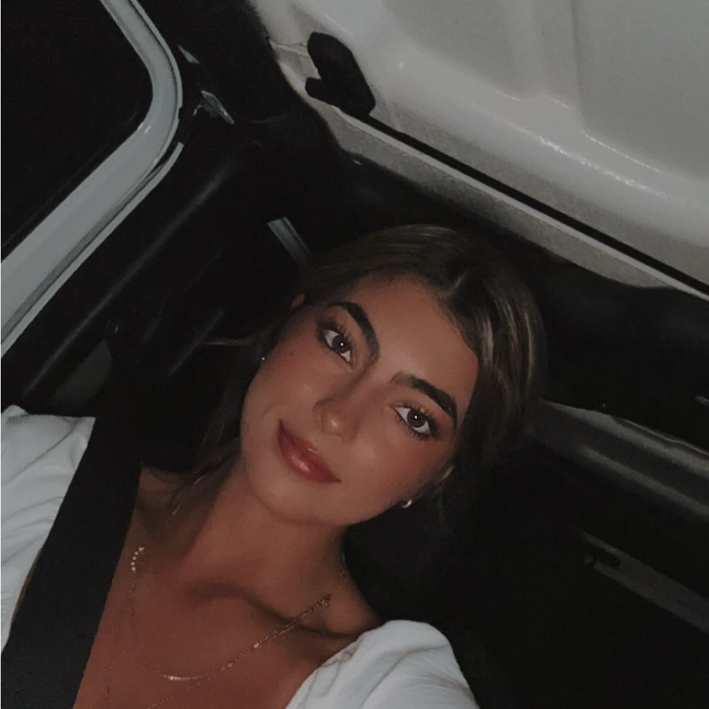 Meet your Posher, Savannah